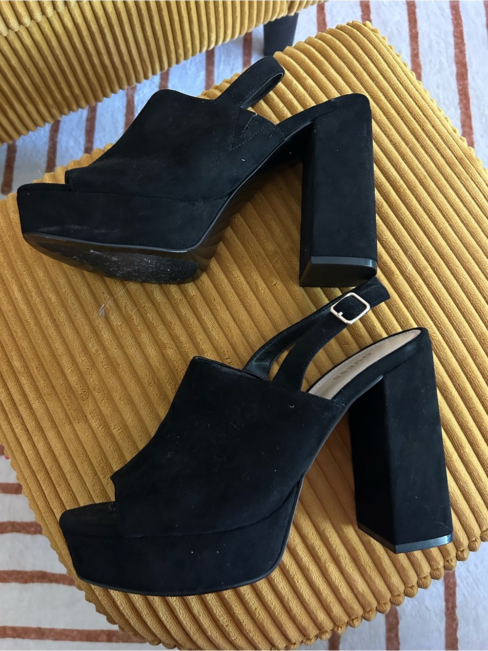 Black Suede Guess Slingback Platforms w/ Chunky Heel Size 9.5